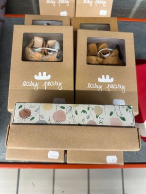 Lot de 15 paires chaussures de bébé de marque Easy Peasy