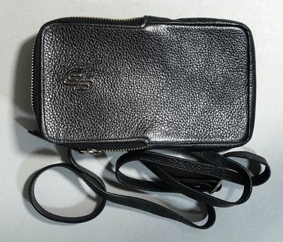 UTILITA Pochette en cuir noir