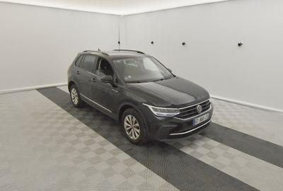 Volkswagen Touareg 2.0 TDI V6, 4 MOT, 4 portes, boîte automatique