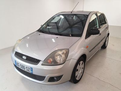 VP FORD FIESTA 1.3 70 AMBIENTE 5P Kilomètres au compteur non…