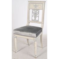 SUITE DE 8 CHAISES DE SALLE A MANGER DIRECTOIRE en bois rech… (photo 2)