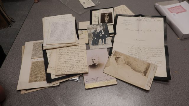 Photos et lettre concernant la famille de Guéneau de Mussy