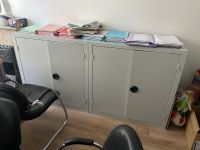 Mobilier de bureau comprenant: (photo 2)