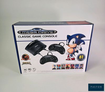 La boîte de la console de jeux est livrée avec une manette de jeu intégrée.