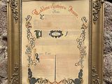 un tableau au cadre doré richement décoré représentant la déclaration de la déclaration de la déclaration de la déclaration de la déclaration de la déclaration de la déclaration de la déclaration de la déclaration de la déclaration