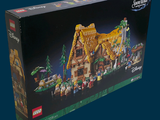 a box of legos that is sitting on a table