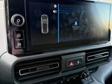 a picture of a car dashboard with a car radio in it