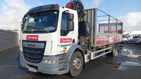 CAMION PLATEAU GRUE CAGE DAF 4X2 LF 260 FA équipé GRUE HYVA …