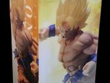 Figurine d'action de Vegeta en Super Saiyan de Dragon Ball Z
