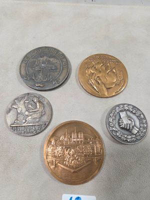 Lot de 5 médailles par Turin, Revol, Dropsy….