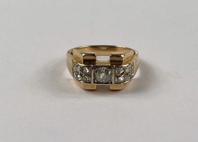 Bague en or 750 millièmes, sertie de treize diamants tailles… - Photo 1