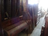many pieces of furniture that are sitting in a room
