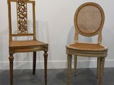 paire de chaises anciennes avec dossier et assise en rotin