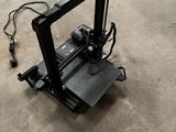 a machine that is sitting on the floor in a room