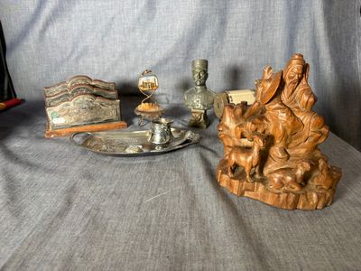 a lot of items that are sitting on a table