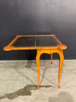 VRIZ, table à jeu style Louis XV à piètement galbé, plateau … (photo 2)