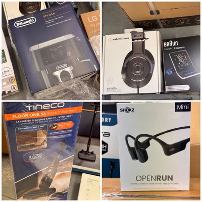 plusieurs photos différentes de casques audio dans leurs boîtes, posés sur une table