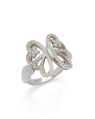 une bague papillon en or blanc et diamants