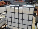 a large container sitting on top of a pallet