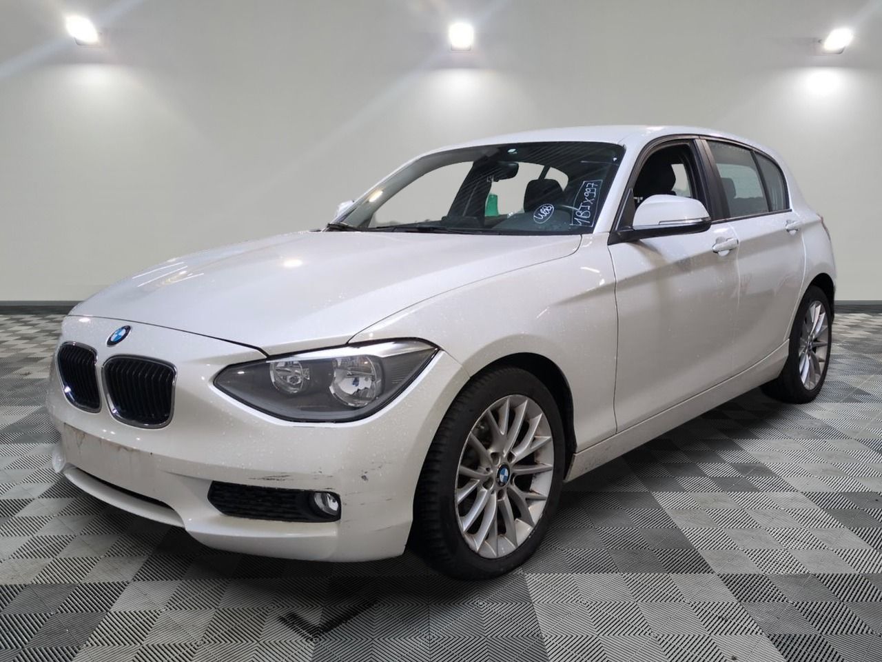 BMW 114I 102 CH - Euro 6 - 2015 - Voiture d'occasion
