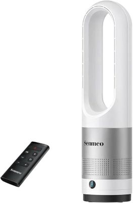 un purificateur d'air blanc et argenté à côté d'une télécommande