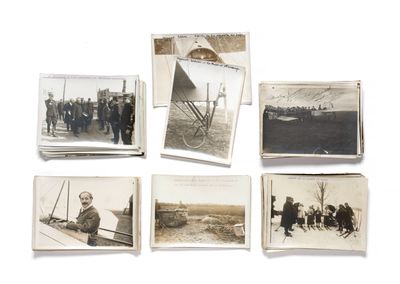 plusieurs vieilles photos en noir et blanc représentant des hommes et des femmes sur un bateau
