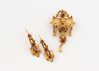 an image of a pair of earrings and a broochle