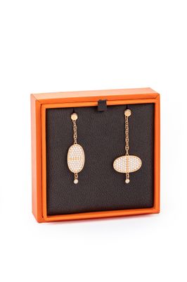 an image of a pair of earrings in a box