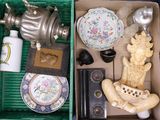 une boîte contenant de nombreux objets