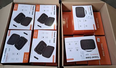 101 / 1 palette de 102 kg d'étuis pour Nintendo Switch… - Photo 1