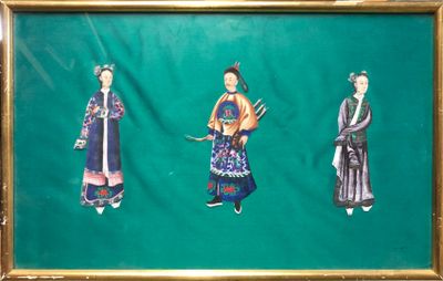 CHINE, XXe siècle Dignitaire et courtisanes peints sur bois,…