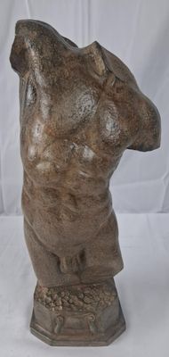 Pierre CHENET (XXème siècle) Grand bronze représentant un to…