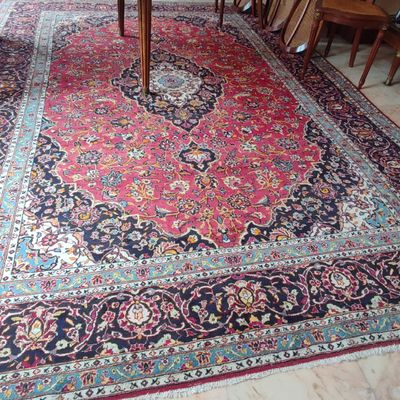 Tapis d'Iran 364 x 248