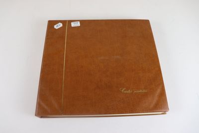 1 classeur carte postale avec cachet 1 er Jour 290 cartes