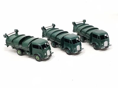DINKY FRANCE, 3 camions Ford Poissy benne à ordures réf 25V …