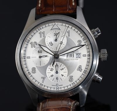 IWC Montre homme en acier modèle Fliegeruhr/spitfire - ref 3…