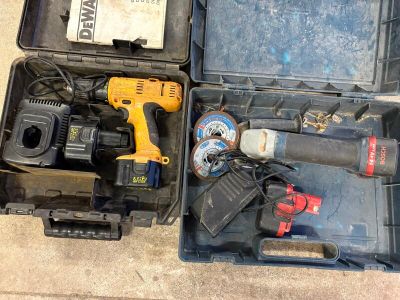Visseuse sans fil DEWALT 12V, avec 2 batteries et chargeur (…