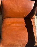 Fauteuil en cuir et structure en bois (photo 5)