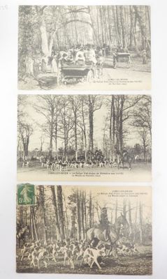 deux vieilles cartes postales représentant des chevaux et des cavaliers dans les bois