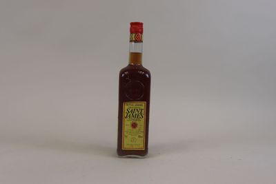 1 Bt Rhum Saint James Royal Ambrée 45° 70cl circa 80