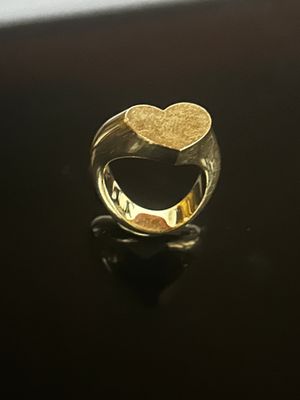 Bague en or jaune 18K, ornée d'un cœur. - Photo 1