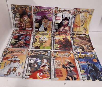 de nombreuses bandes dessinées exposées dans une boîte