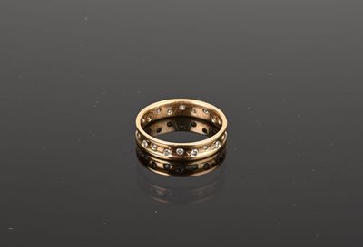 Alliance or jaune 750/1000ème sertie de 20 diamants pour env…