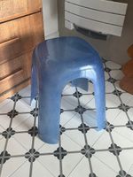 COMMODE dans le gout norvégien ouvrant par trois tiroirs (photo 2)