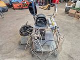 une machine placée au milieu d'une pièce
