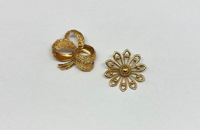 Lot De 2 Broches Plaqué Or Avec Pierre Centrale - Occasion, Bijoux Vintage Sans Marque