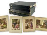plusieurs vieux livres sont empilés sur une surface blanche