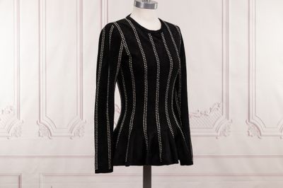 a black and white dress on a mannequin mannequin mannequin mannequin mannequin mannequin mannequin mannequin mann
