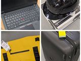 quatre photos différentes d'un ordinateur portable et d'une valise sur laquelle est posé un casque