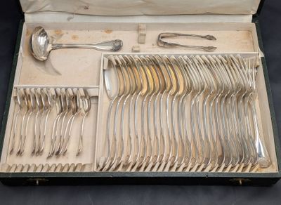 Pradel Ménagère 84 pièces en inox - Comparer avec